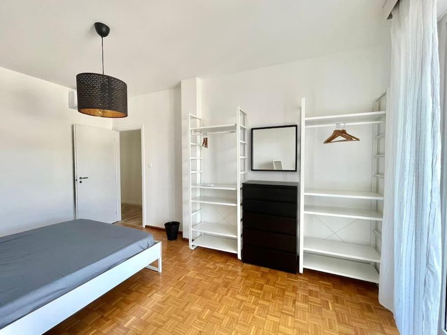 Leia Home W/Private Parking In Old Town Triest Exterior foto